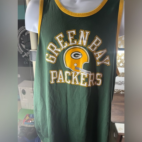 Other - Nike Retro Green Bay Jersey